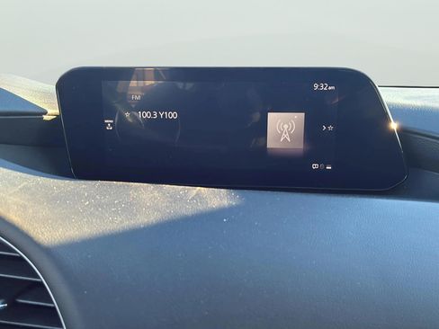 Used 2025 MAZDA MAZDA3 s FWD image 21