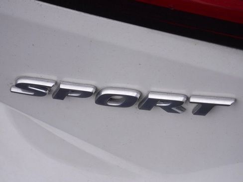 Used 2022 Honda Civic Sport image 7