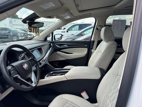 Used 2024 Buick Enclave Avenir w/ Avenir Technology Package AWD/4WD image 11