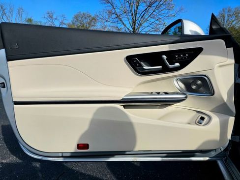 New 2026 Mercedes-Benz CLE 300 4MATIC Cabriolet image 27