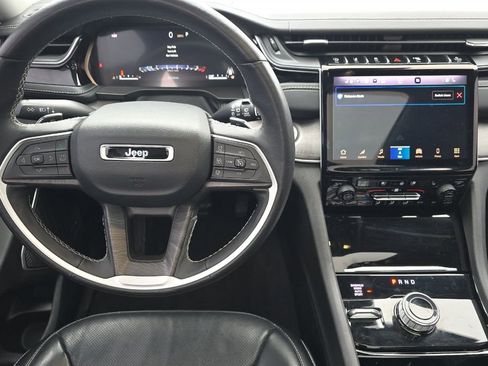 Used 2022 Jeep Grand Cherokee L Limited w/ Luxury Tech Group II image 13