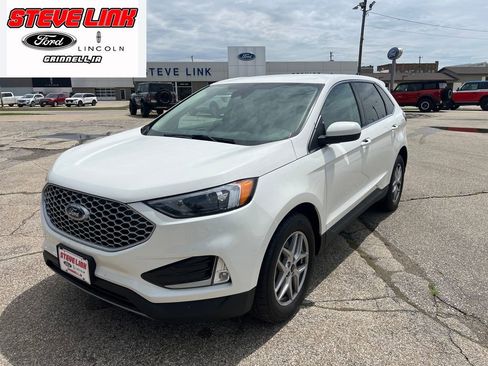 Used 2024 Ford Edge SEL w/ Convenience Package AWD/4WD image 2