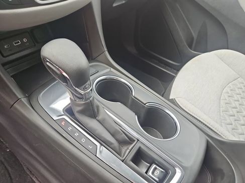 Used 2023 Chevrolet Equinox LT FWD image 24