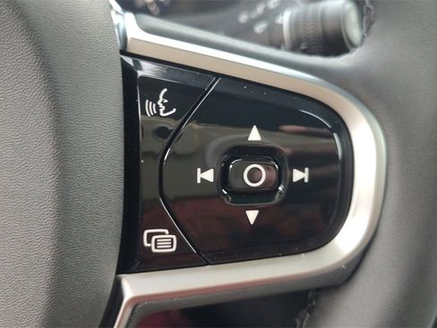 New 2026 Volvo XC90 B5 Plus image 14