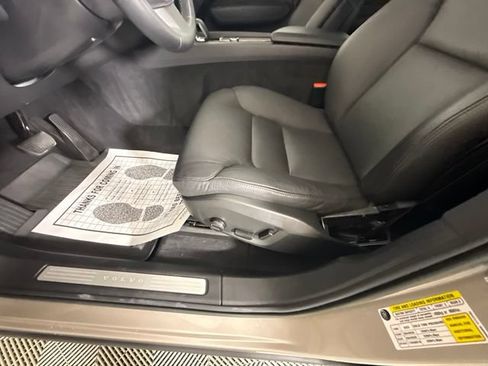 Used 2023 Volvo XC60 B5 Plus w/ Protection Package Premier FWD image 16