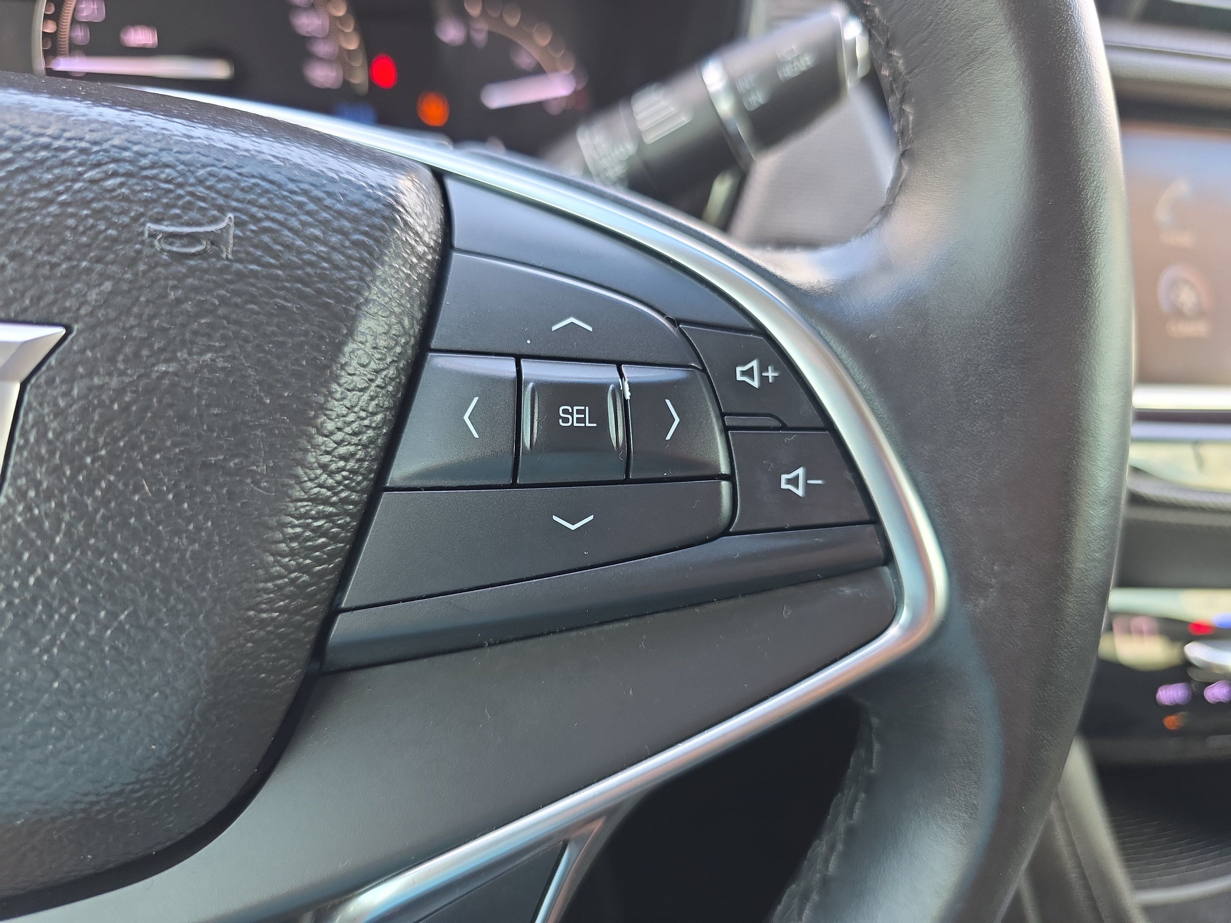 Used 2017 Cadillac XT5 Luxury FWD image 20