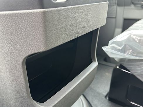 New 2024 Ford E-450 and Econoline 450 Super Duty w/ Power Windows & Locks Group image 41