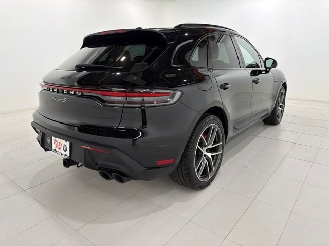 Used 2022 Porsche Macan S AWD/4WD image 5