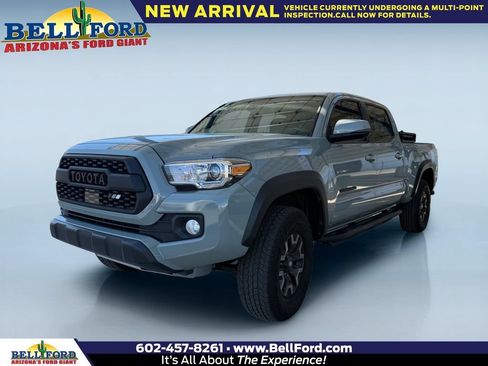 Used 2023 Toyota Tacoma TRD Off-Road AWD/4WD image 1