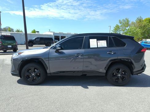 Used 2020 Toyota RAV4 XSE w/ XSE Grade Weather Package image 4