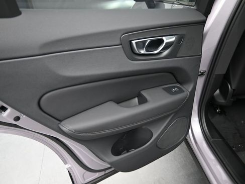 New 2026 Volvo XC60 B5 Plus w/ Protection Package Premier AWD/4WD image 27