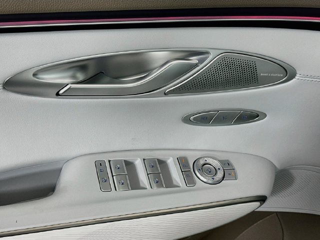 New 2027 Genesis GV70 2.5T Advanced AWD/4WD image 20