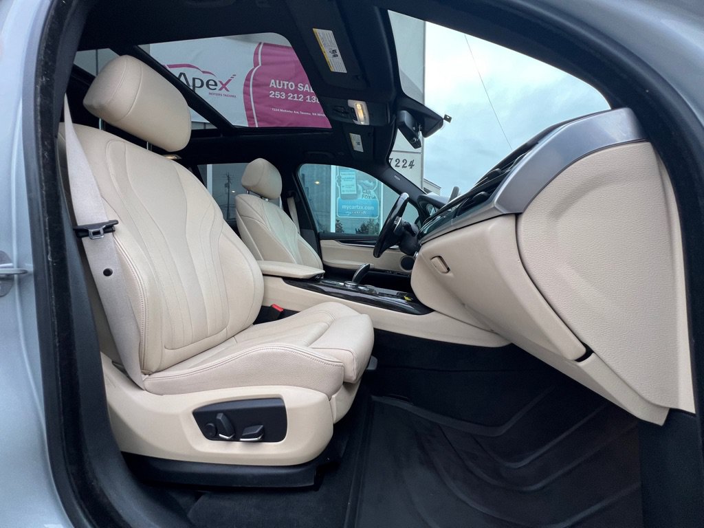 Used 2016 BMW X5 xDrive40e w/ M Sport AWD/4WD image 20