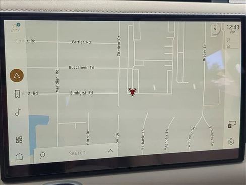 Used 2024 Land Rover Defender 130 S image 13