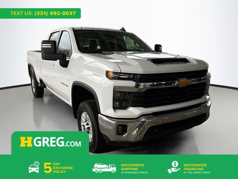 Used 2024 Chevrolet Silverado 2500 LT image 1