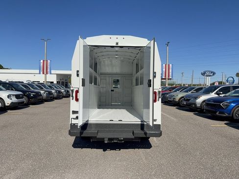 New 2026 Ford E-350 and Econoline 350 Super Duty w/ Power Equipment Group image 7