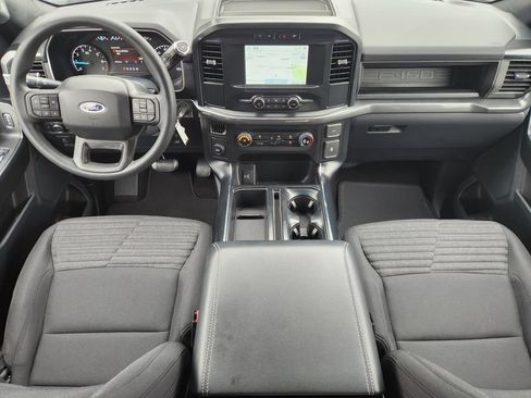 Used 2022 Ford F150 XL w/ STX Appearance Package RWD image 24