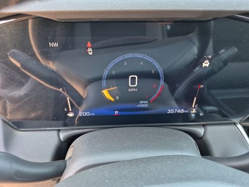 Used 2025 Chevrolet TrailBlazer LT w/ Convenience Package FWD image 10