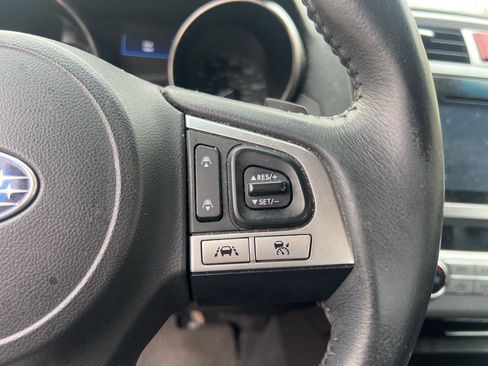 Used 2017 Subaru Outback 2.5i Limited image 20