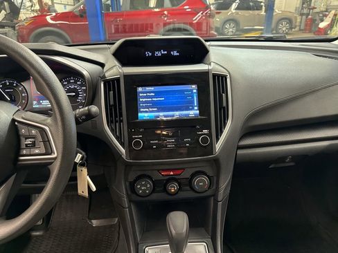 Used 2020 Subaru Impreza Premium w/ Popular Package #2 image 18