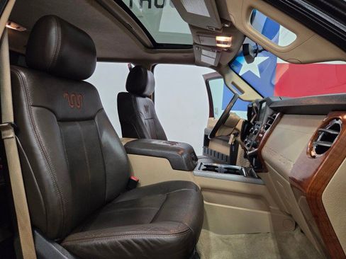 Used 2016 Ford F250 King Ranch w/ FX4 Off-Road Package image 70