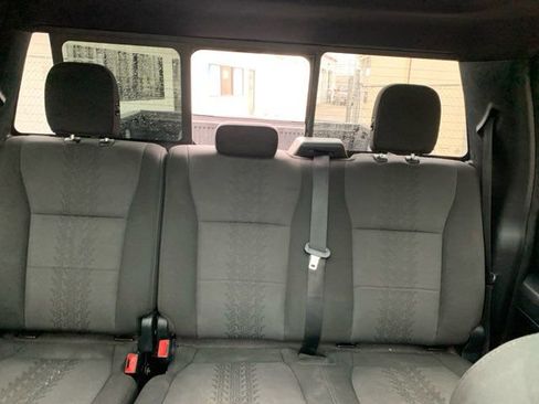 Used 2018 Ford F150 XLT w/ Equipment Group 302A Luxury AWD/4WD image 38