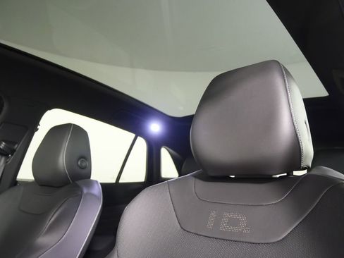 Used 2024 Volkswagen ID.4 S image 12