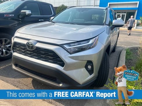 Used 2025 Toyota RAV4 XLE Premium w/ Weather Package AWD/4WD image 2