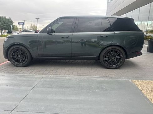 Certified 2025 Land Rover Range Rover Long Wheelbase SE AWD/4WD image 8