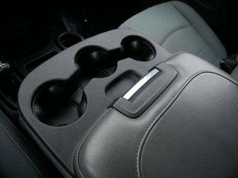 Used 2014 RAM 3500 Tradesman w/ Chrome Appearance Group image 29