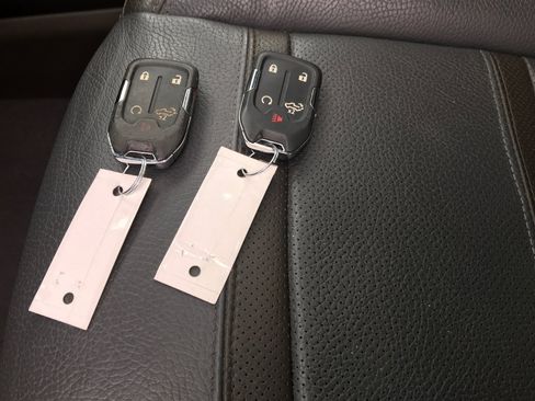 Used 2023 GMC Sierra 3500 Denali image 33