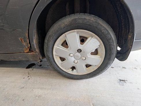 Used 2007 Ford Focus S FWD image 14