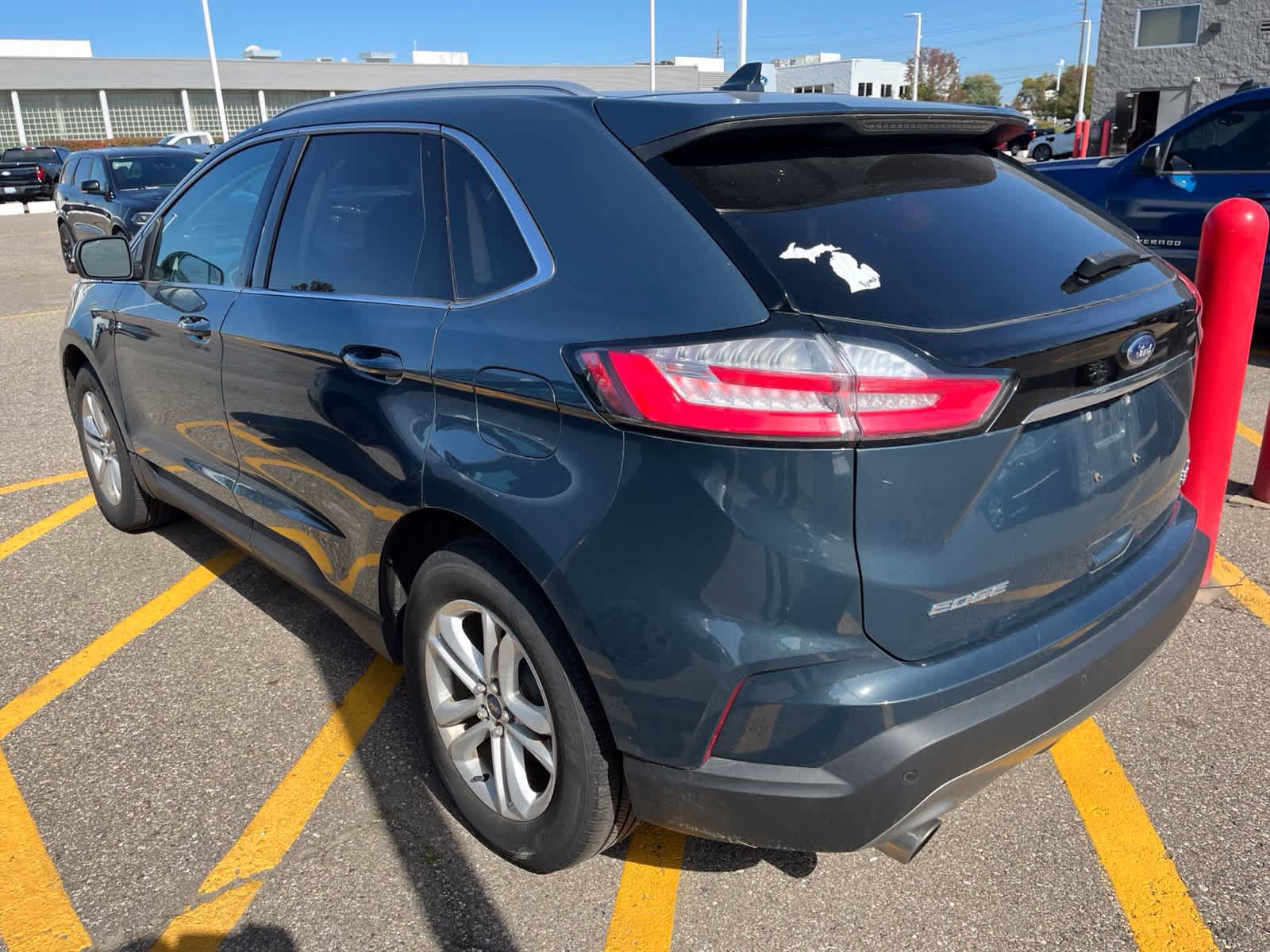 Used 2019 Ford Edge SEL w/ Equipment Group 201A AWD/4WD image 10