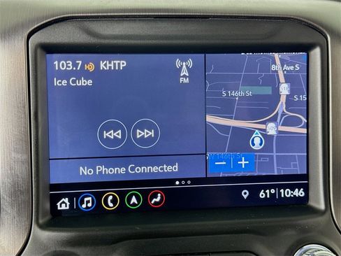 Used 2019 GMC Sierra 1500 AT4 w/ Off Road Performance Package image 40