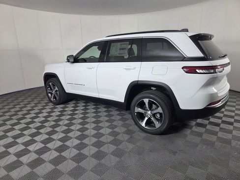 New 2026 Jeep Grand Cherokee Limited RWD image 7