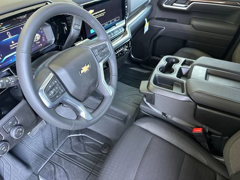 New 2026 Chevrolet Silverado 1500 LT image 10