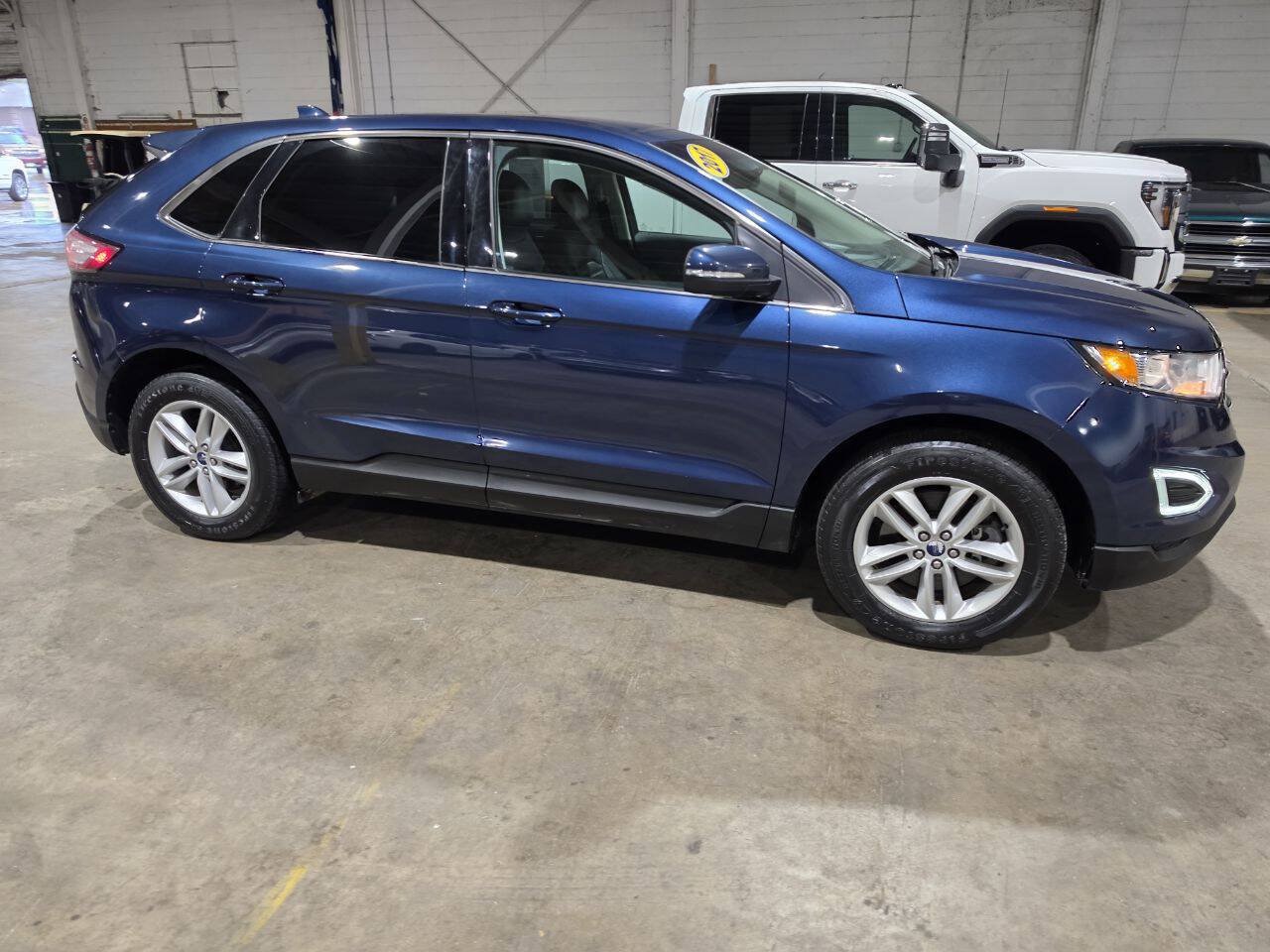 Used 2017 Ford Edge SEL w/ Equipment Group 201A AWD/4WD image 15