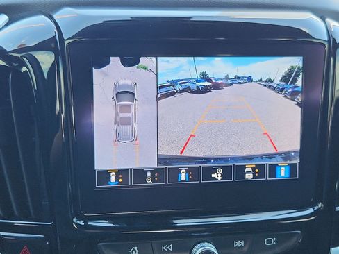 Used 2023 Chevrolet Traverse Premier w/ Redline Edition image 21