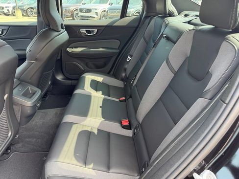 Certified 2024 Volvo S60 B5 Plus w/ Climate Package AWD/4WD image 8
