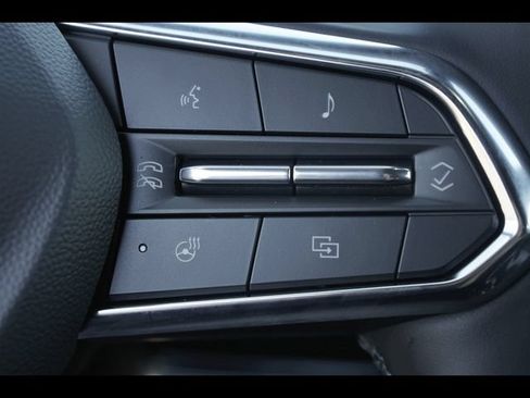 Used 2026 Chevrolet Equinox LT FWD image 6