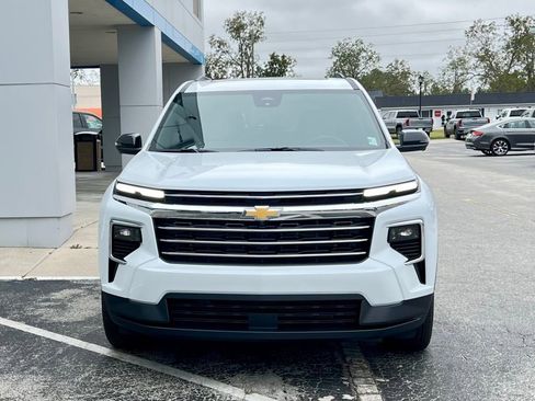 New 2026 Chevrolet Traverse LT w/ Sun and Wheel Package image 7