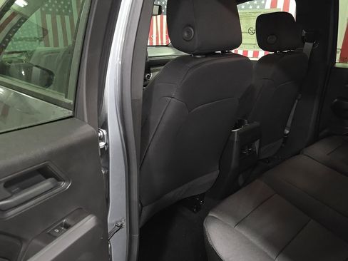 New 2026 Chevrolet Colorado W/T image 13