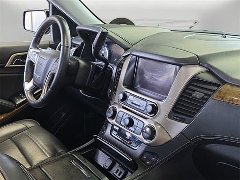 Used 2017 GMC Yukon Denali w/ Open Road Package image 12