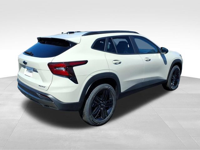 New 2026 Chevrolet Trax ACTIV FWD image 3