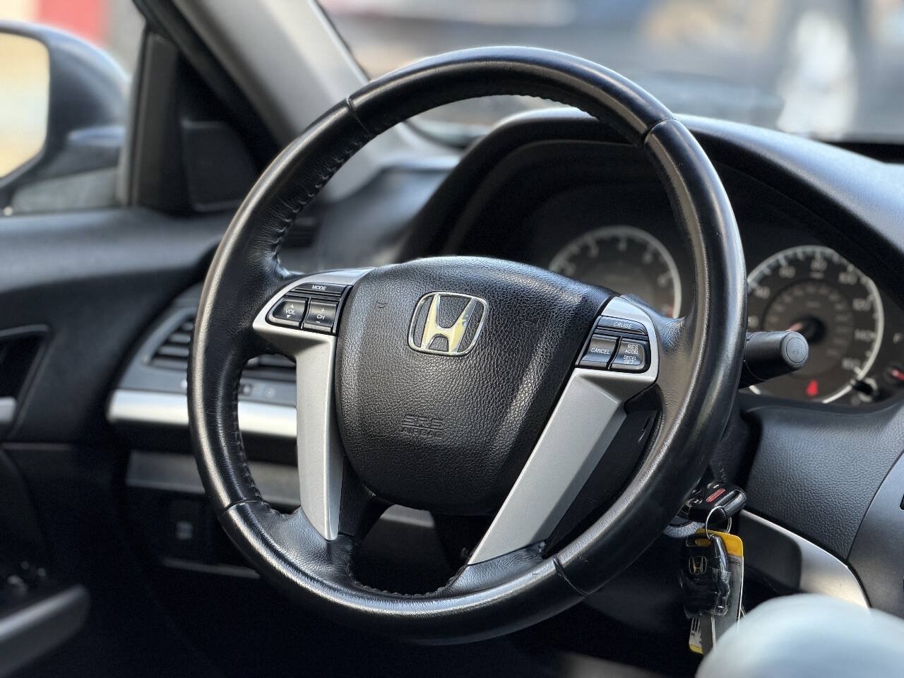 Used 2009 Honda Accord EX-L image 17