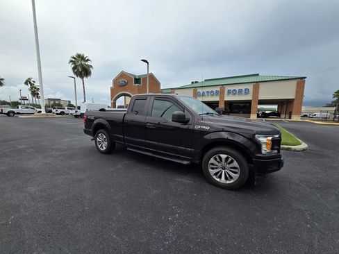 Used 2018 Ford F150 XL w/ Equipment Group 101A Mid RWD image 2