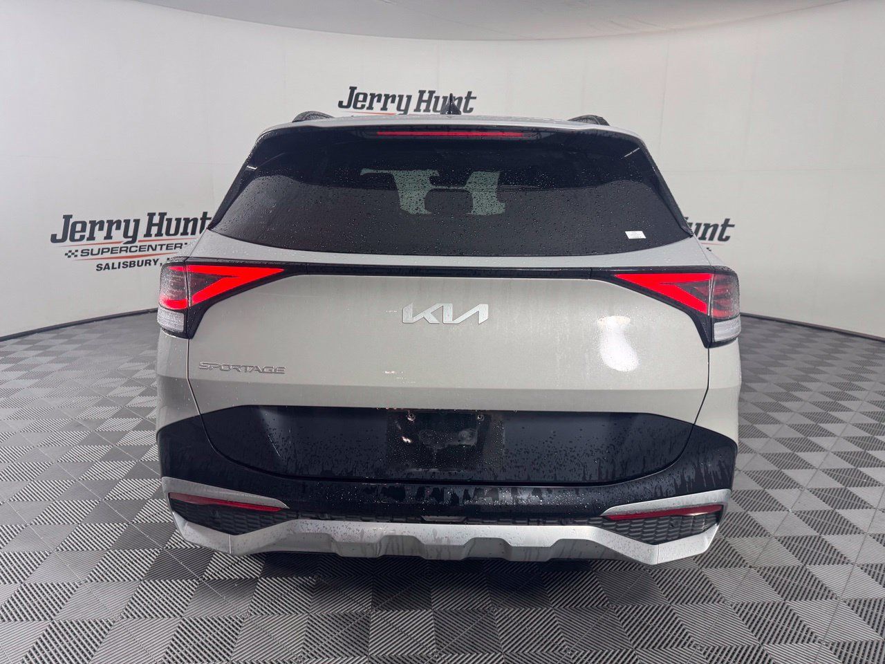 Used 2024 Kia Sportage SX FWD image 8