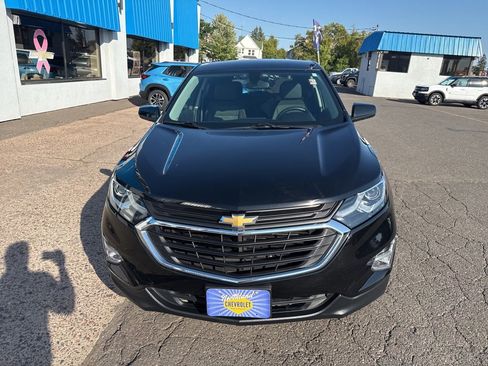 Used 2018 Chevrolet Equinox LT image 3