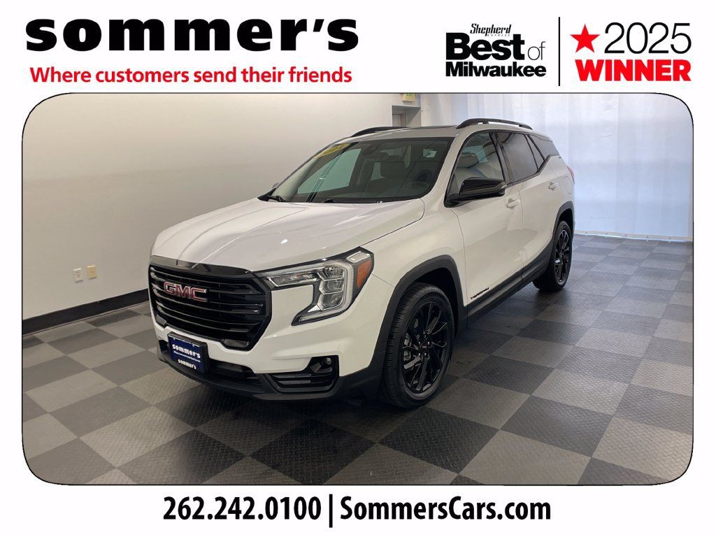 Used 2024 GMC Terrain SLT w/ Elevation Edition AWD/4WD image 2