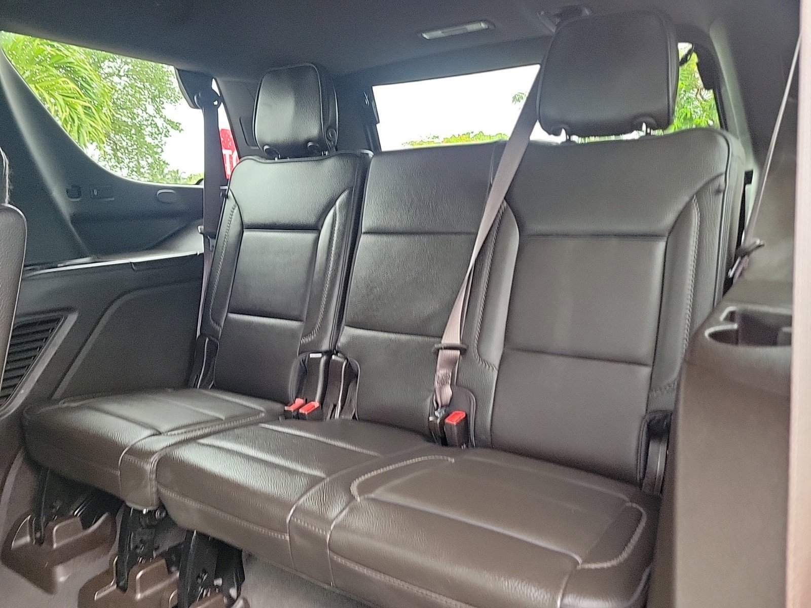 Used 2023 GMC Yukon Denali RWD image 15